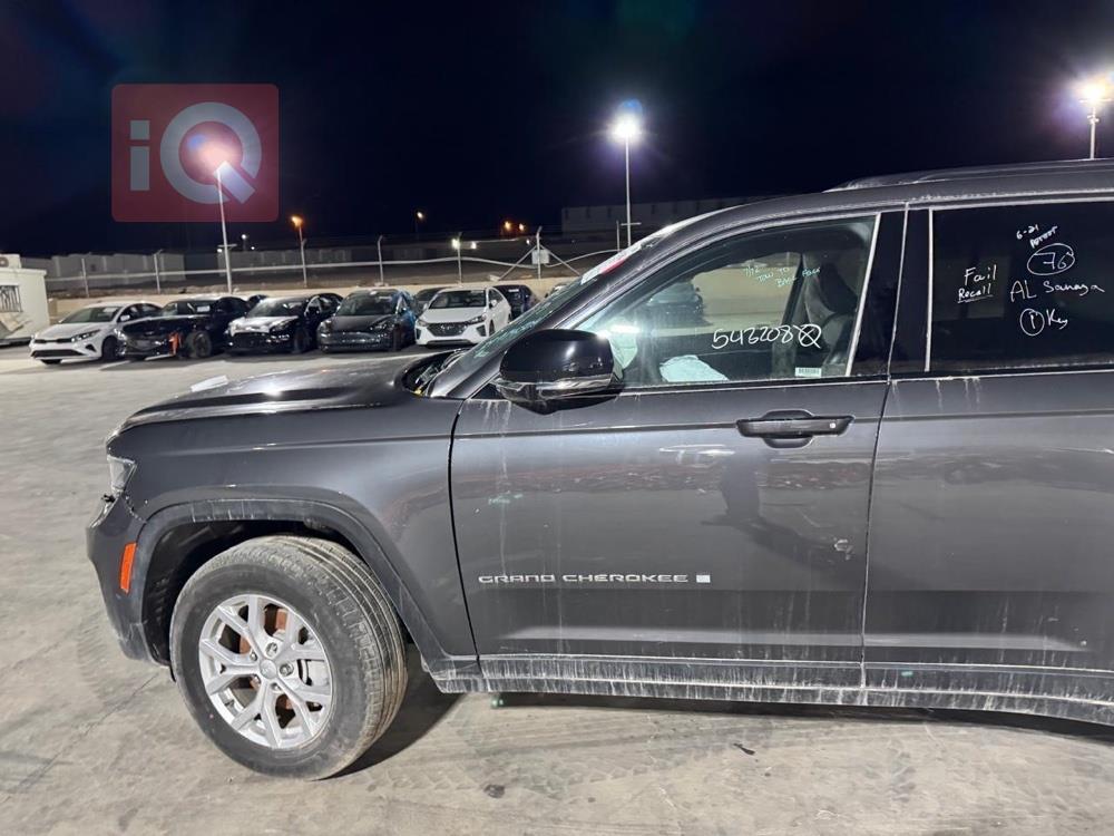 جيب جراند شيروكي